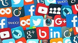 Timeline: REDES SOCIALES