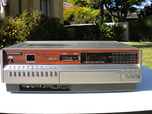 VCR/VHS