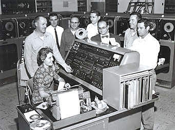 UNIVAC (NIVersAl Computer)