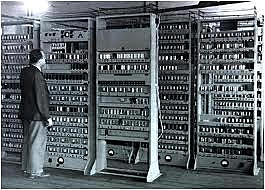 EDSAC (Electronic Delay Storage Automatic Calculator)
