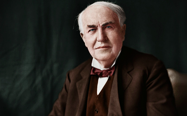 thomas edison encendio la primera red de energia electrica