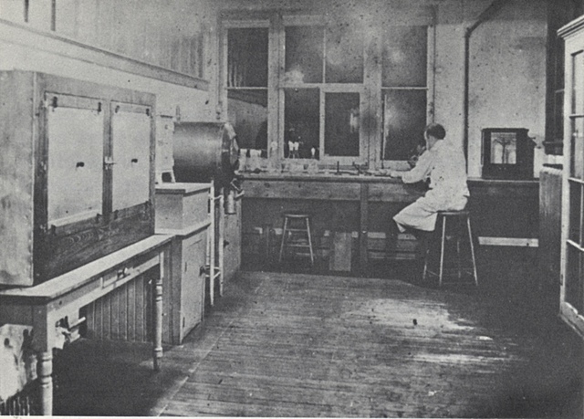 Opening of the UofT’s “Antitoxin Laboratory in the Department of Hygiene”