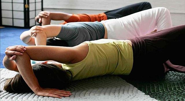 TERAPIA DE MOVIMIENTO MÉTODO  DE MOSHÉ FELDENKRAIS
