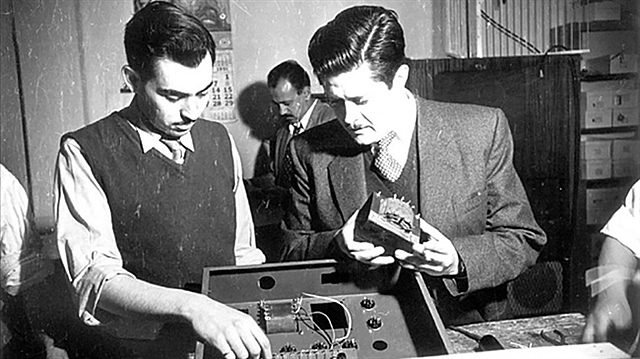 Experimentos para transmitir a color 1928