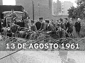 Inicia la construcción del Muro de Berlín.