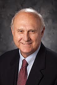 Carrol define las responsabilidades de una empresa