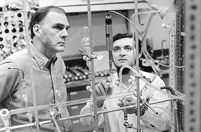 Investigación de Mario Molina y Frank Sherwood Rowland