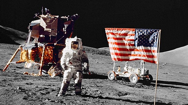 Landung auf dem Mond