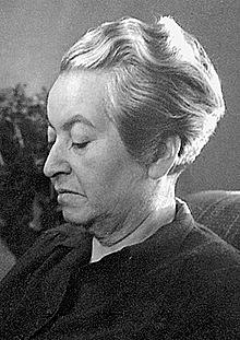 Gabriela Mistral.