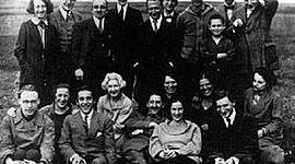 Timeline: ESCUELA DE FRANKFURT Y BIRMINGHAN