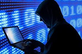 Primer ataque cibernético a Internet