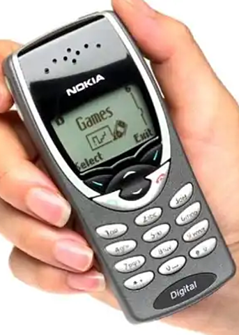 Nokia 8260