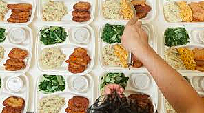 Bostons becomes 1st city with school lunch program