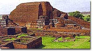 Beginning of Gupta Empire, arts and sciences flourish