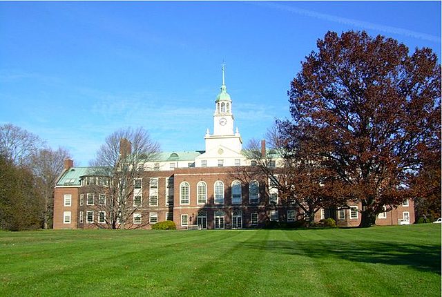 Refugiados huyen a Princeton