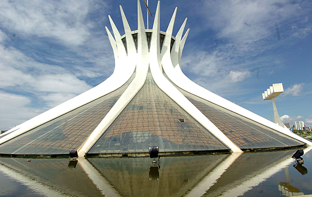 Cathédrale du Brésil (architecture)