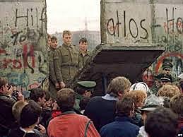 the fall oft the Berlin wall