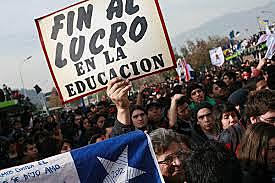 MOVIMIENTOS DE LOS ESTUDIANTES UNIVERSITARIOS EN CHILE