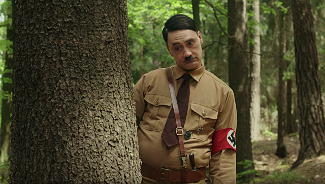 Htlier vinder valget og bliver rigskansler.