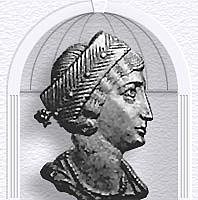 Constantino Cloro repudia a Helena y se casa con Flavia Maximiana Teodora.