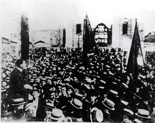 Importante greve de operários na cidade de São Paulo