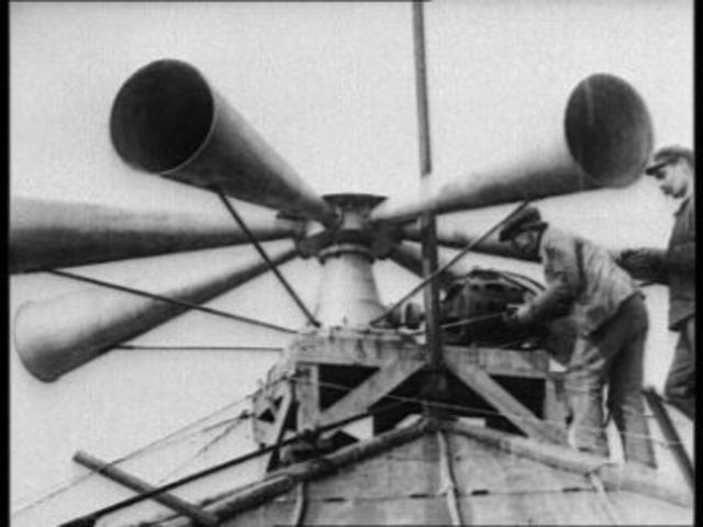 Fisrt German Air Raid Over Britian