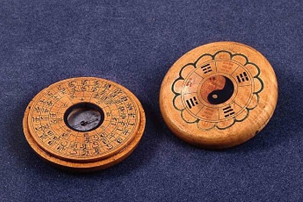 Creación de la Brujula