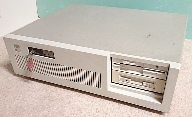 Premier lecteur de disquettes