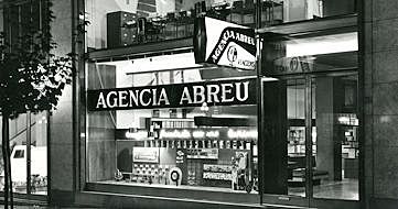 Aumento de la demanda de servicios de las agencias de viajes.