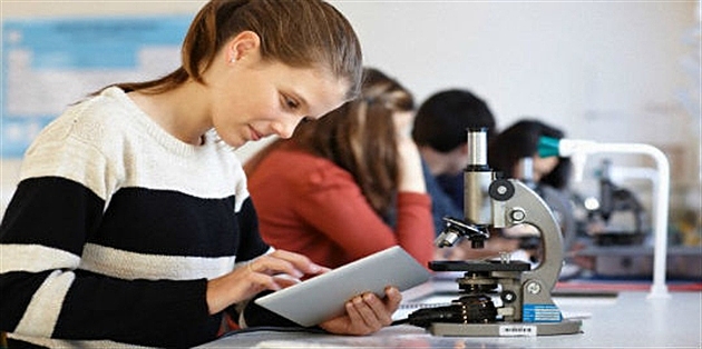 Educación por tecnologías