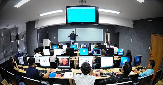 La educación por medio de internet