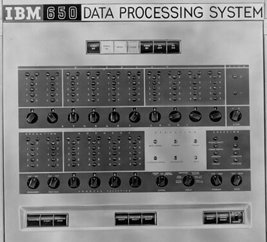 Máquina IBM 650