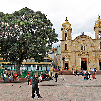 Timeline: LAS RELACIONES IGLESIA -ESTADO EN COLOMBIA: UNA MIRADA DESDE EL BICENTENARIO