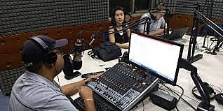 CUENTAN CON 1750 ESTACIONES RADIALES