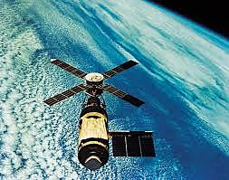 Se Inventaron Los Satelites Artificiales