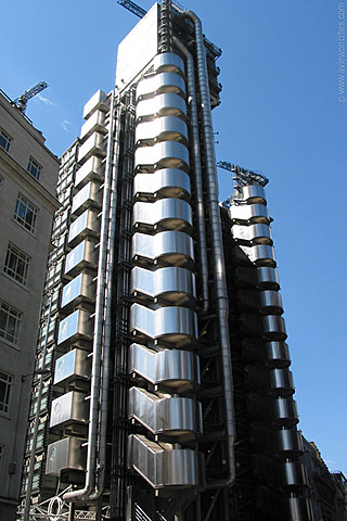 Lloyd's Building, Richard Rogers, 1986