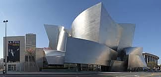 walt disney concert hall par FRANCK GERHY