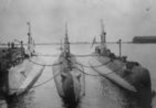 Resumption of Unrestricted Submarine Warfare