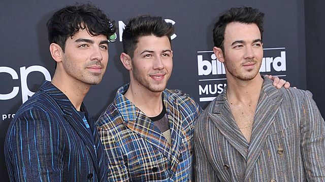 Jonas Brother Split