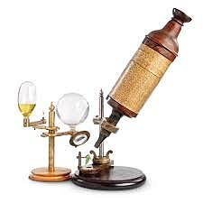 Zacharius Jannssen invents the microscope
