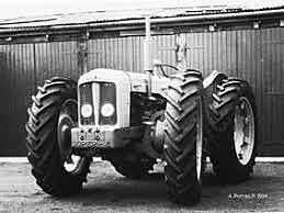 INICIOS DE LA TECNOLOGÍA TRACTORES ARTICULADOS