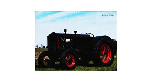 Tractor con neumáticos