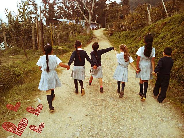 Graduada como normalista superior