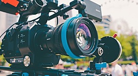 Timeline: Evolució dels mitjans audiovisuals