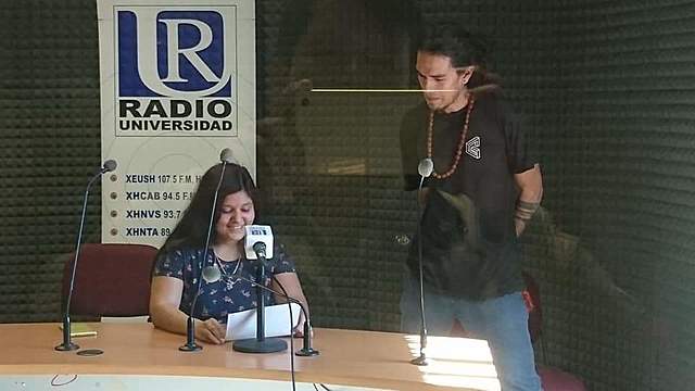 Mo primera vez en radio