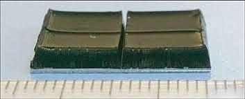 5ª Generación  →  La microelectrónica y la nanotecnología propician que se puedan  construir ordenadores mucho más pequeños y potentes.