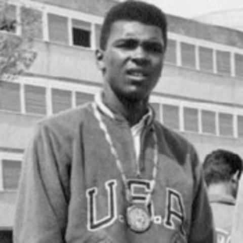 Cassius Clay: Succesful Amateur Boxer