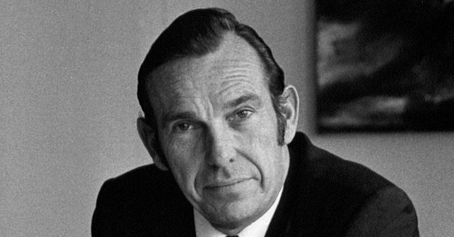 El D. Halfdan T. Mahler, de Dinamarca