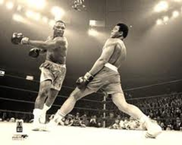 Muhammed Ali's First Defeat As a Pro