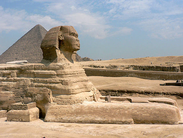 The Great Sphinx is Built